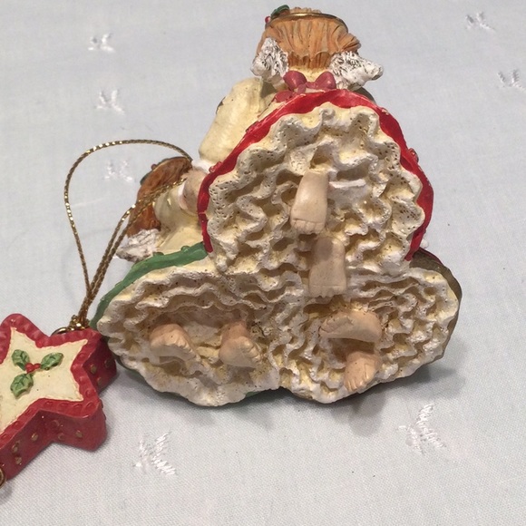 Three Angels Singing Christmas Ornament w/ Star - Picture 7 of 7